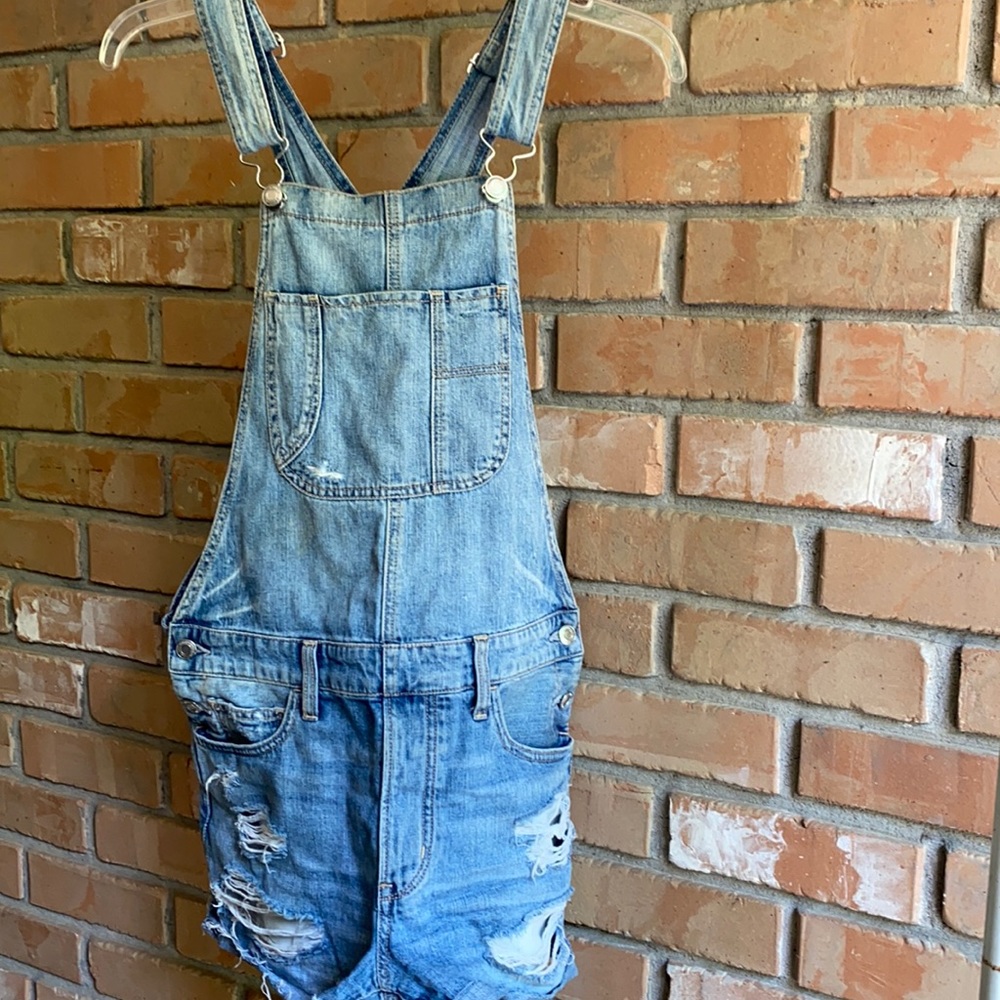 American Eagle Denim Short Overalls - Small